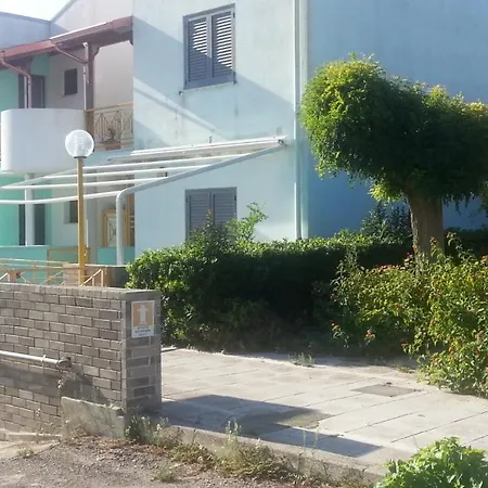 Casa Girasole Sulla Spiaggia 3 *